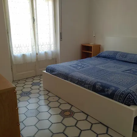 Gemma Ligure, Levanto