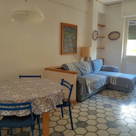Gemma Ligure, Apartment Levanto