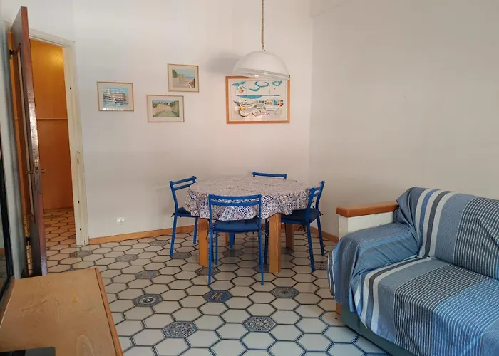 Gemma Ligure, * Levanto